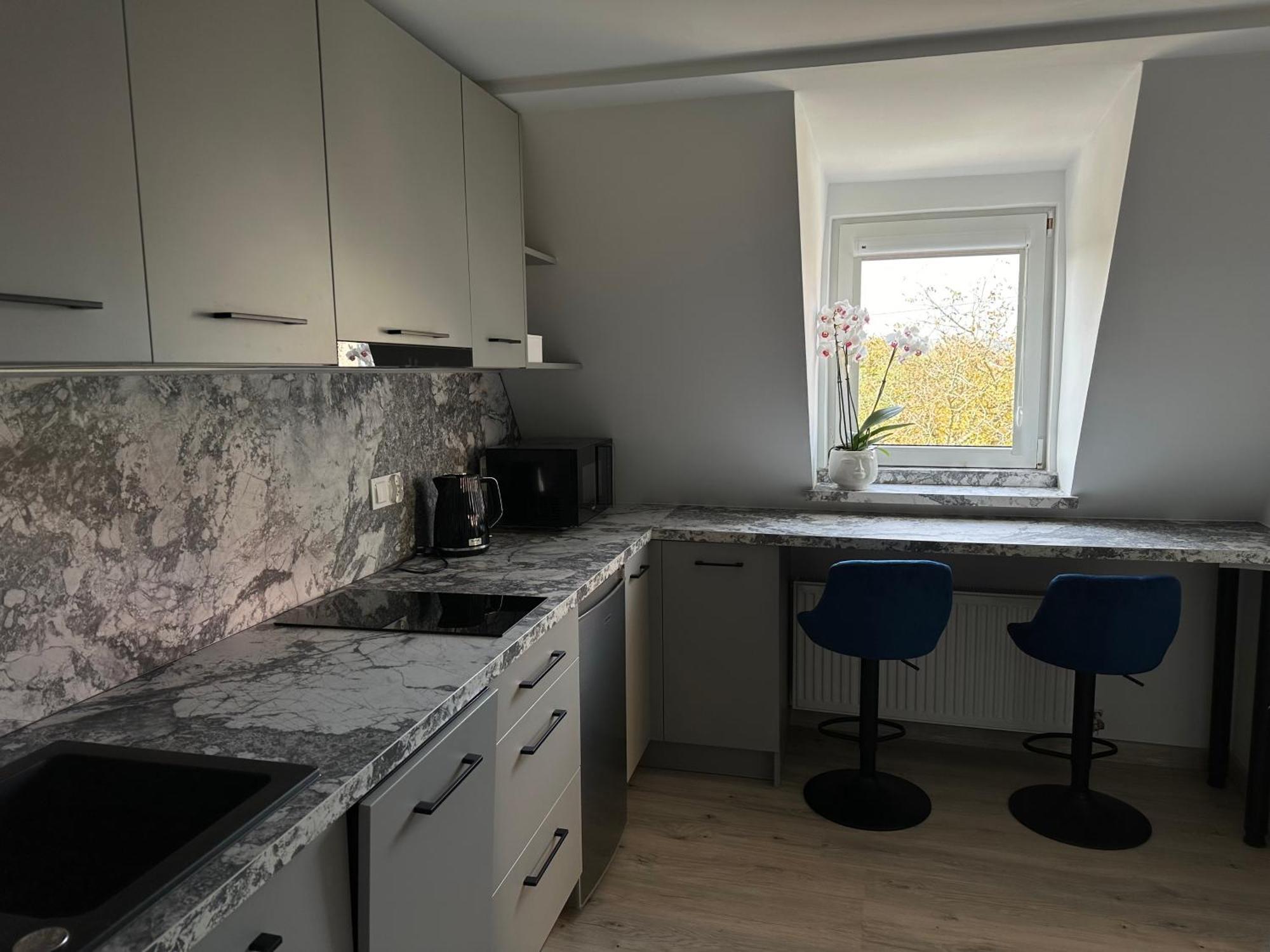 Limehouse Apartment *
